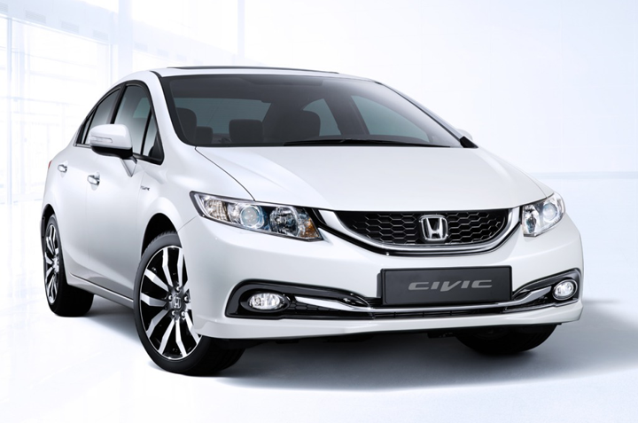 Thuê xe 4 chỗ đi Nam Cát Tiên hiệu Honda